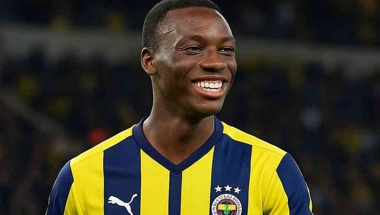 Fenerbahçe’nin Yeni Yıldızı Amara Diouf